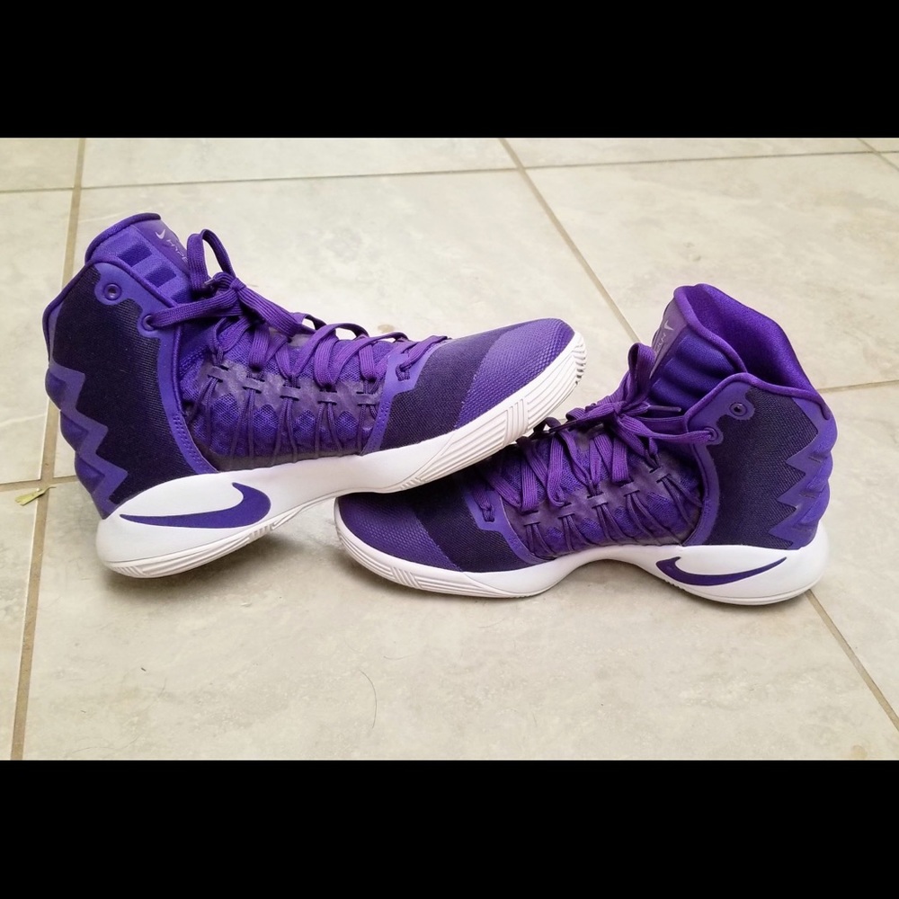 Nike Hyperdunk size 10 men’s